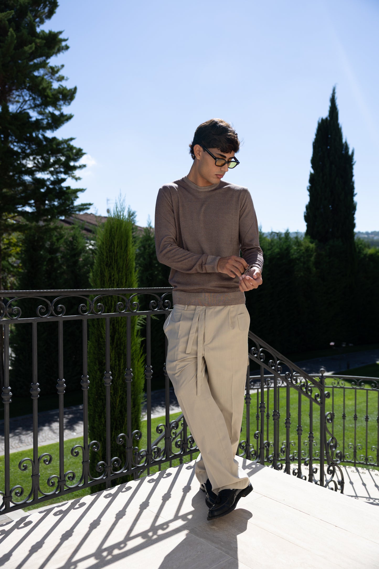 CREWNECK SWEATER WASHED GREIGE