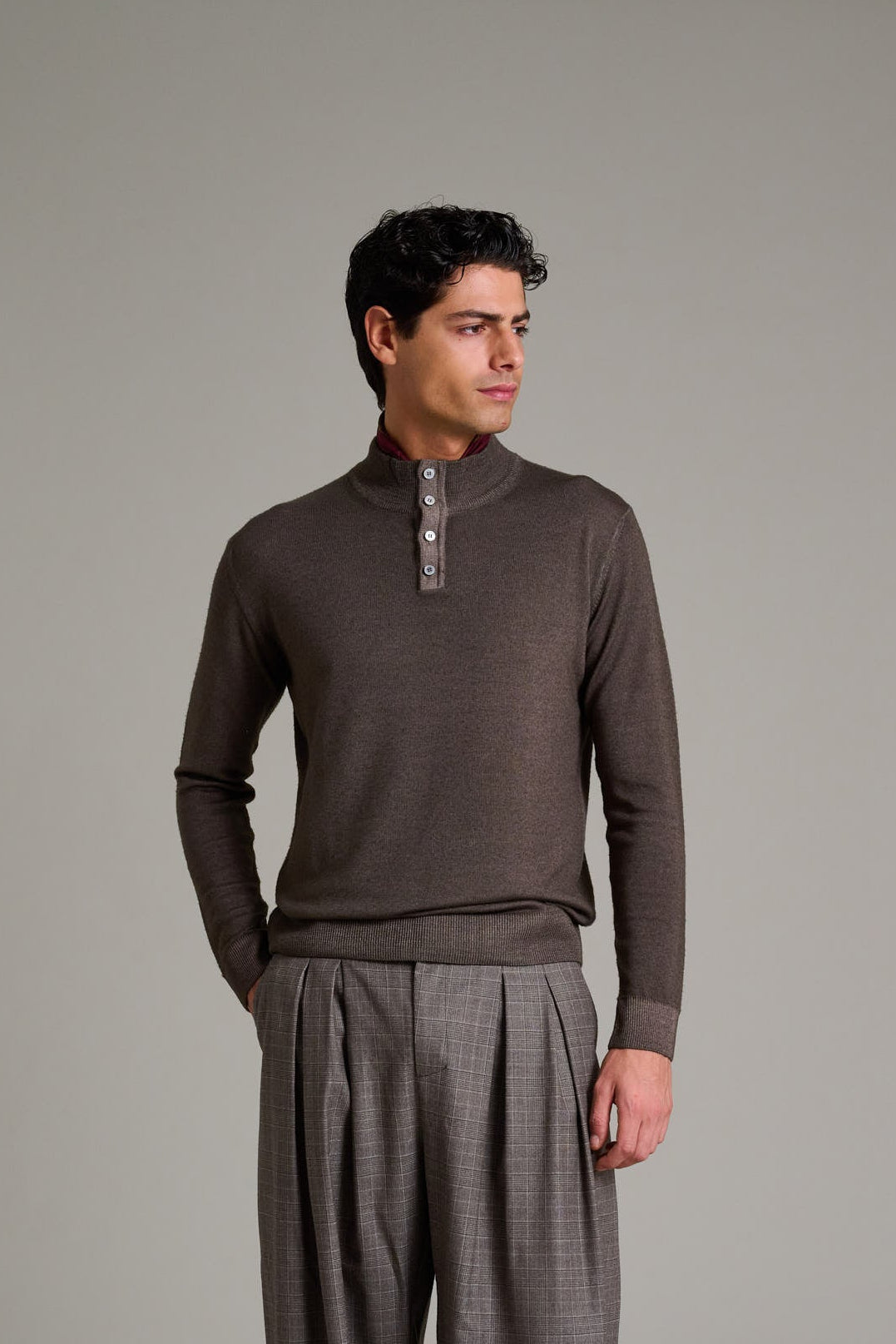 The Sandstone Henley