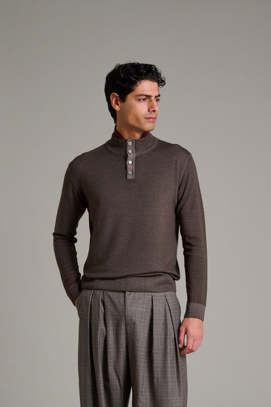 The Sandstone Henley