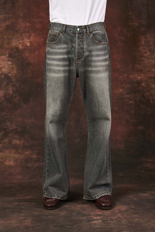 Bootcut Jeans – Ghost Black